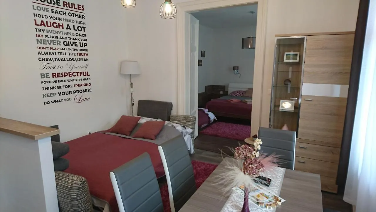 Nobilis Apartman 埃格尔